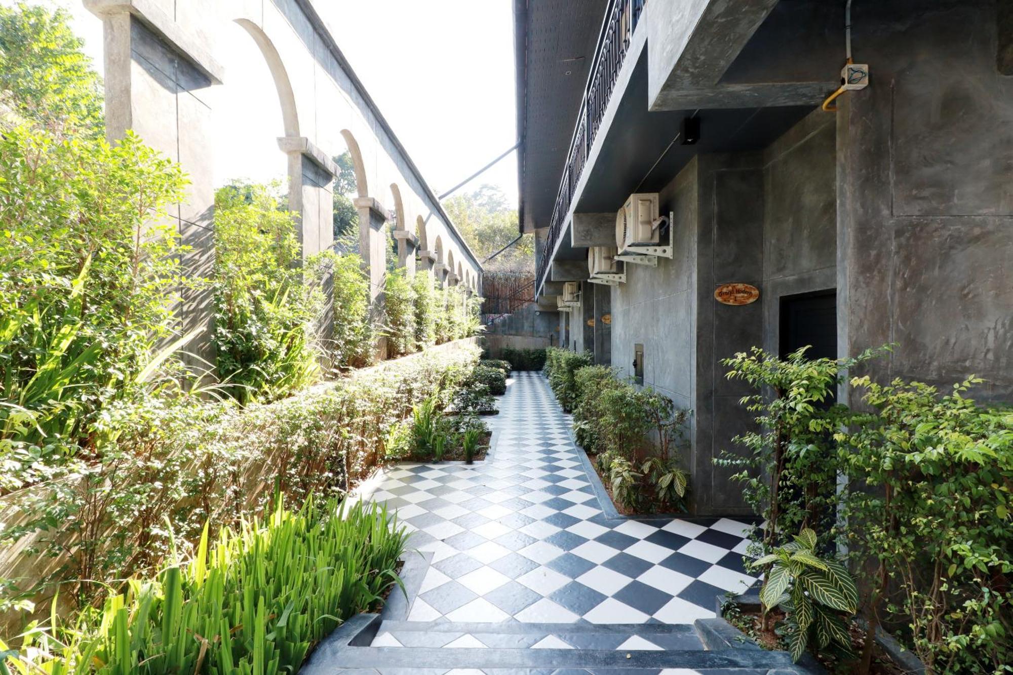 Capital O 464 At Nata Chiangmai Chic Jungle Hotel Mae Rim Luaran gambar